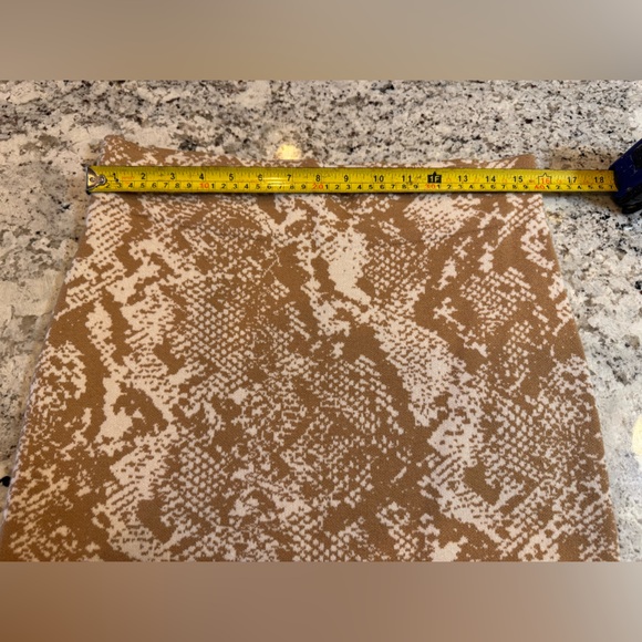 Ann Taylor Factory Tan Skirt Set - Picture 9 of 10